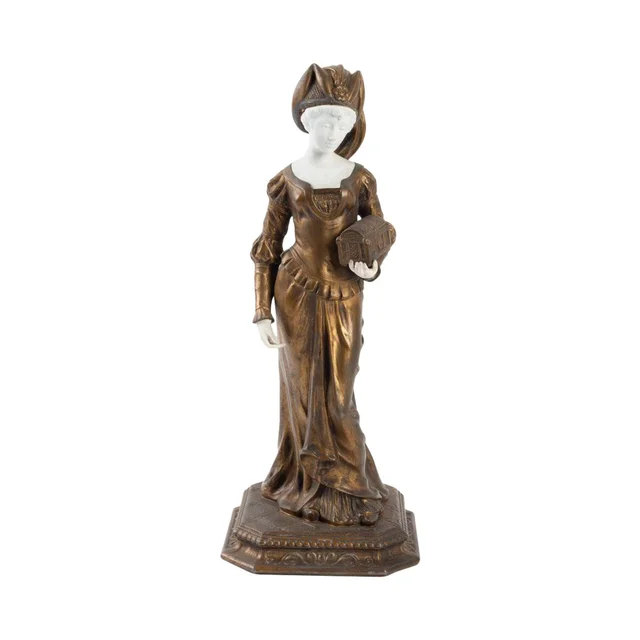 Statue d’une élégante