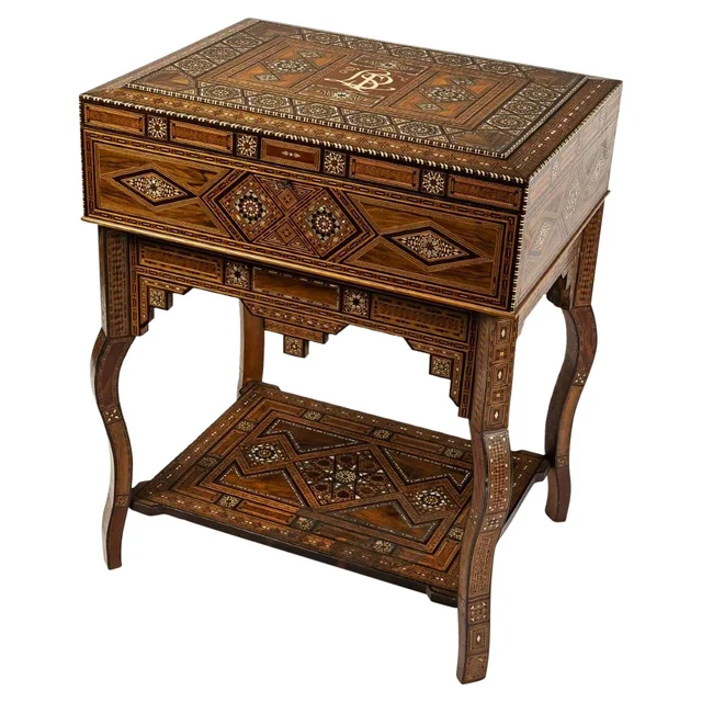 Meuble coffret à nécessaire de Toilette style Syrien fin du XIXe siècle