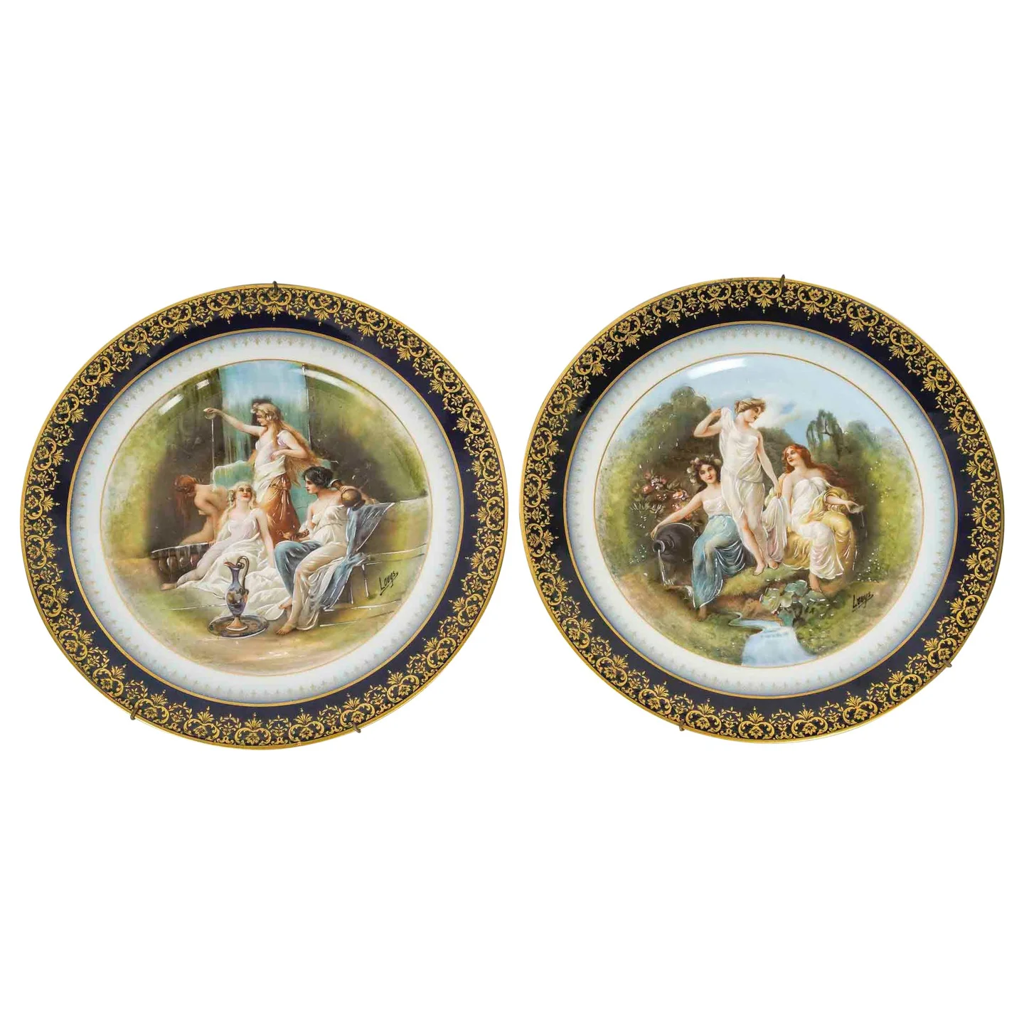 Une paire d'assiettes en porcelaine de Limoges début du XXe siècle